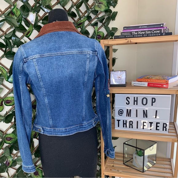 Manning - Picture 4 of 4